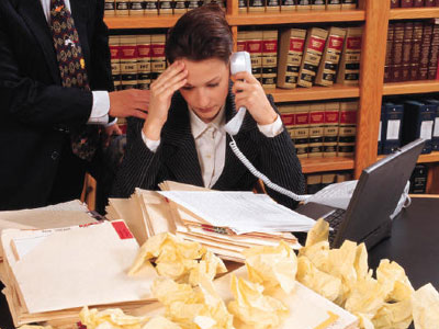 Το στρες στον εργασιακό χώρο αυξάνει τα κιλά